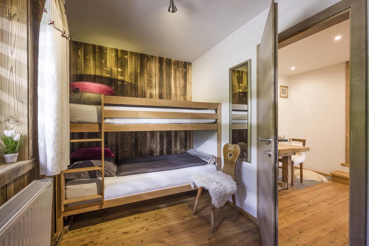 Narzenhof Wellness Chalets, Familien & Luxus Apartments Am Bauernhof St. Johann in Tirol Extérieur photo
