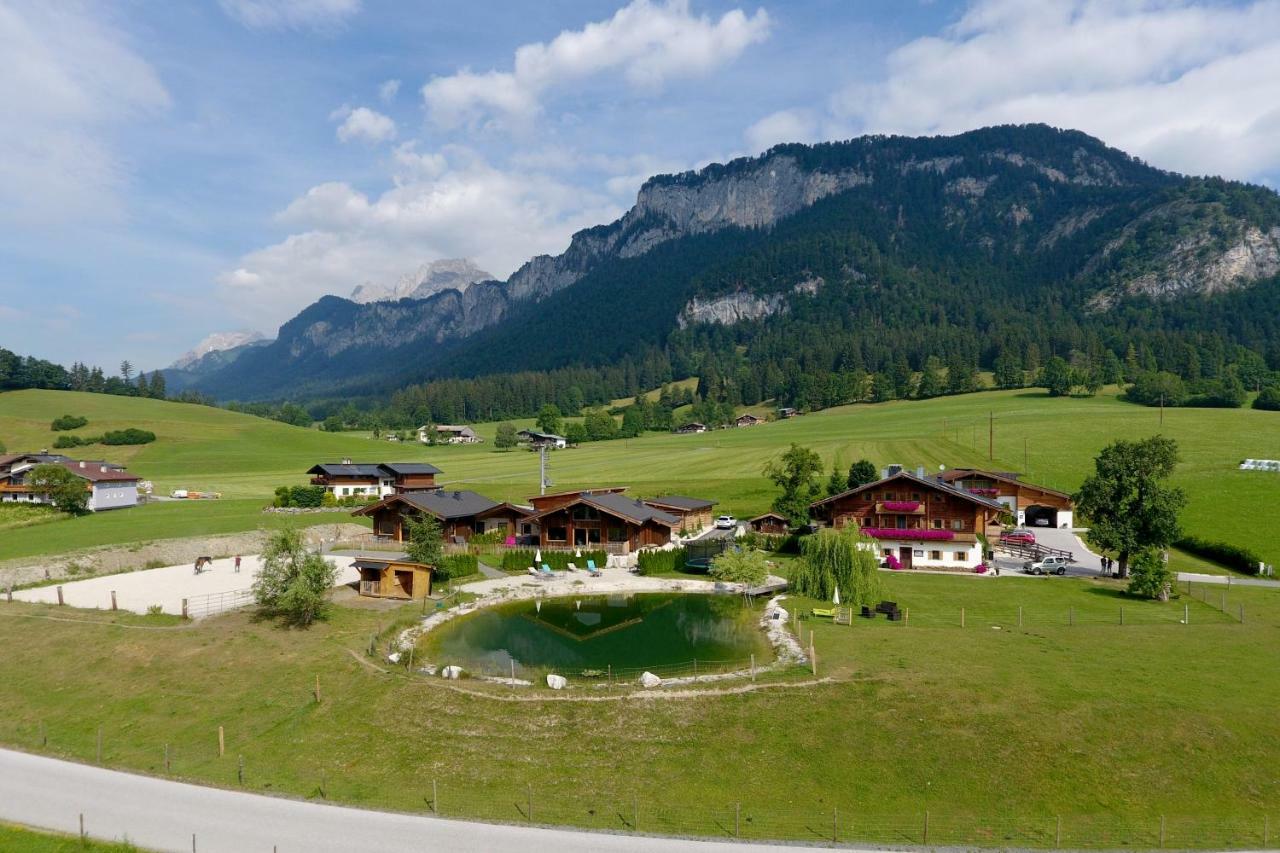 Narzenhof Wellness Chalets, Familien & Luxus Apartments Am Bauernhof St. Johann in Tirol Extérieur photo